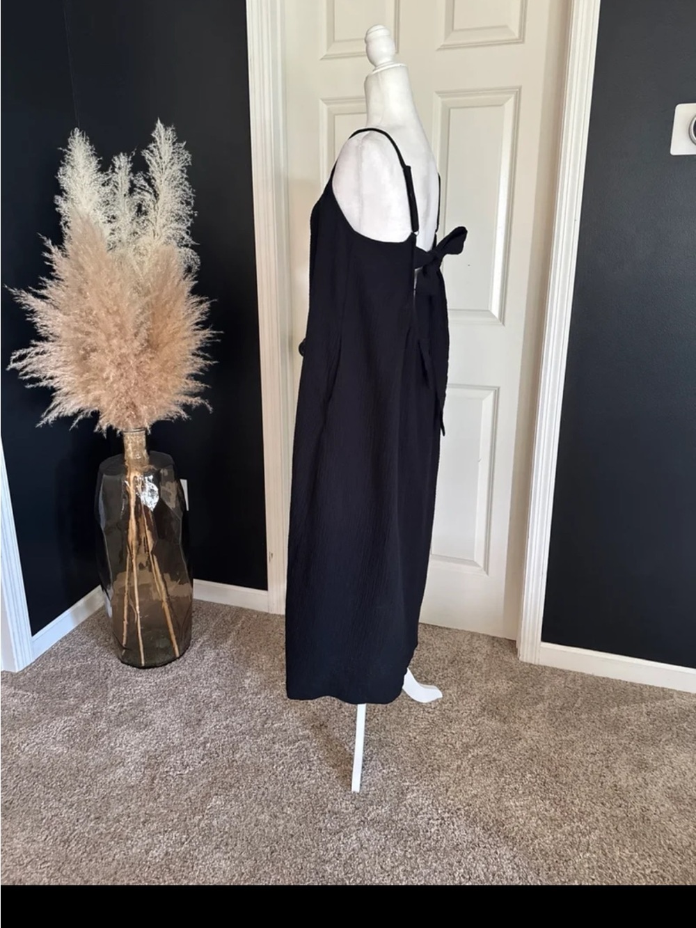 Sol Angeles Joni Maxi Gauze Dress in Black
size XL/XXL - Picture 7 of 12